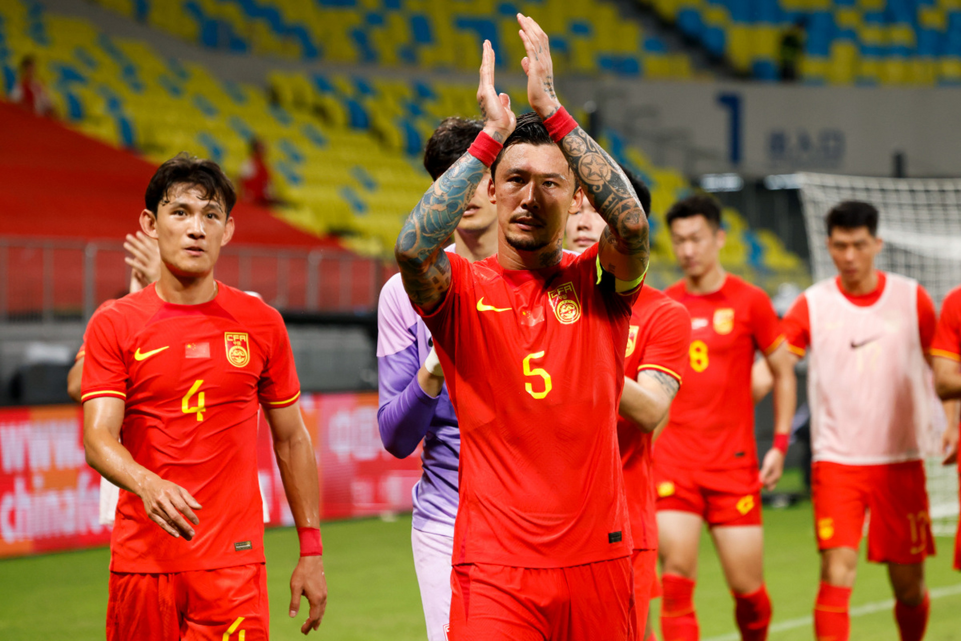 中国足球联赛轰动全民,球员们备战状态良好的简单介绍 中国足球联赛轰动全民,球员们备战状态良好的简单介绍